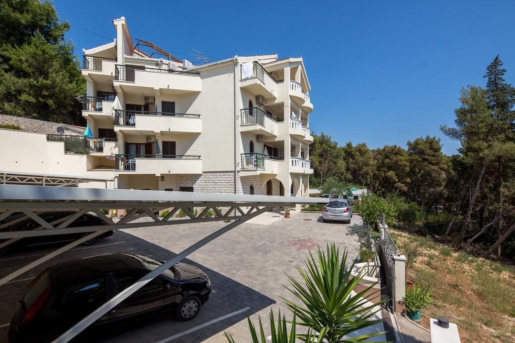 Villa Fani - Apartments In Trogir Kültér fotó