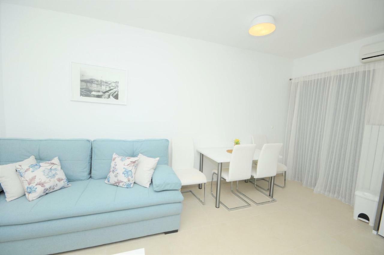 Villa Fani - Apartments In Trogir Kültér fotó