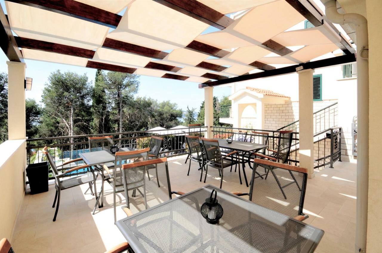 Villa Fani - Apartments In Trogir Kültér fotó